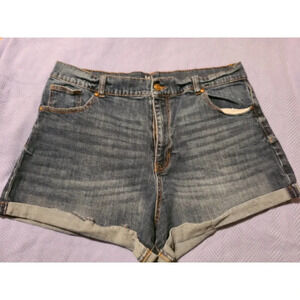 No Boundaries Cuffed Shorts Women's Size 19 Denim Cotton High Rise (VA1)